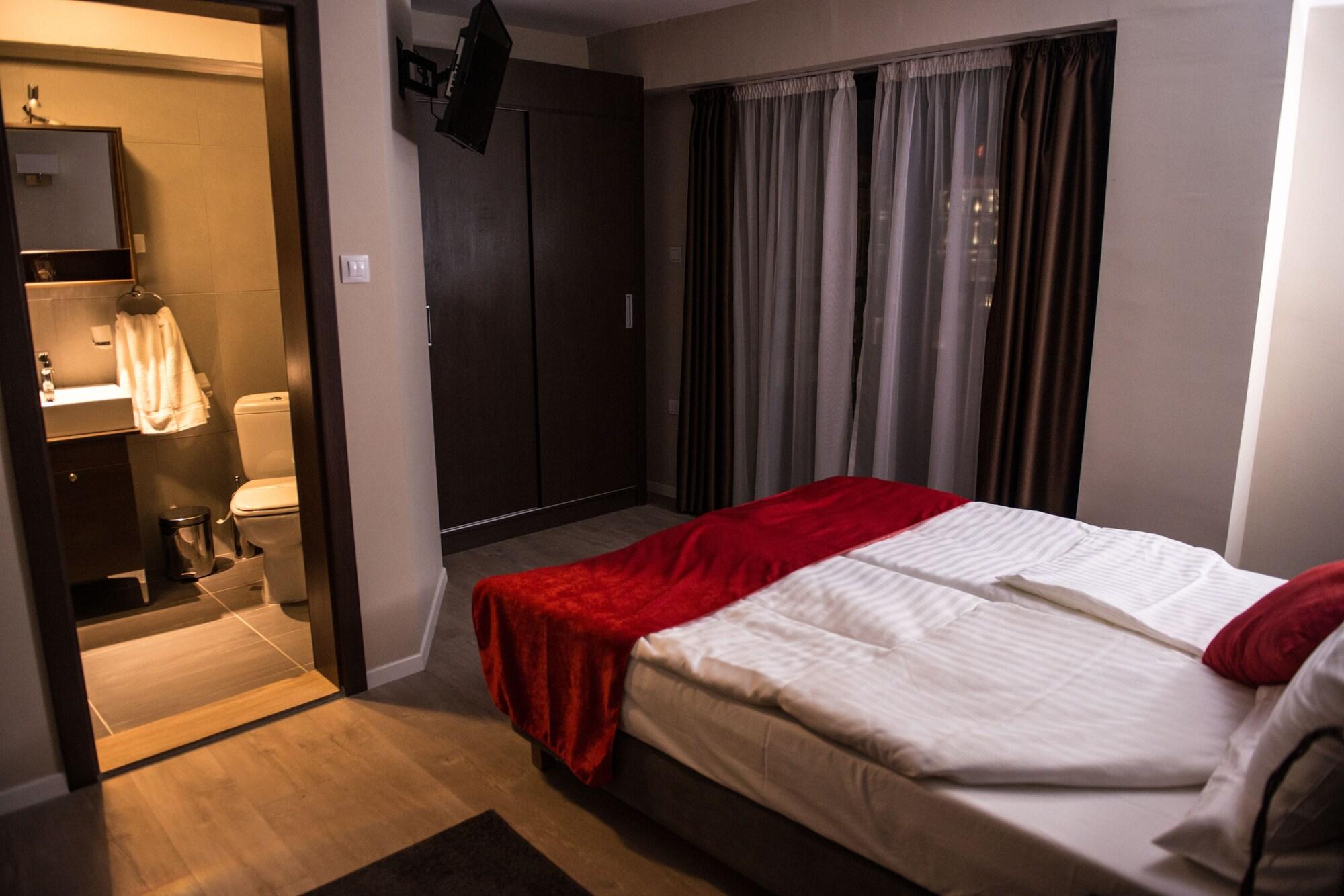 Opera House Hotel Скопие Екстериор снимка