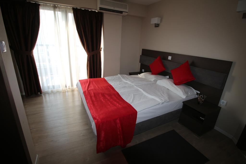 Opera House Hotel Скопие Екстериор снимка