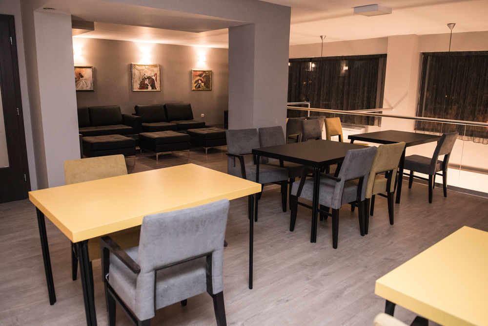 Opera House Hotel Скопие Екстериор снимка